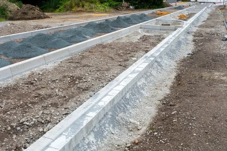 Tragschichten Unterbau Straßenbau Wegebau Schotter Split